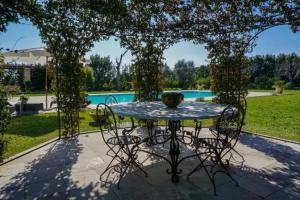 Villa «Extraordinary Estate with pool m800», Galatina