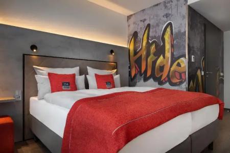 the niu Hide - 125