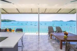 Phuket Beachside Guest house, Panwa