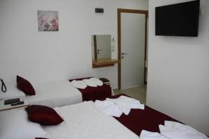 AELBISTAN OTEL, Didim