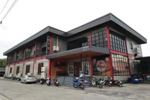 One Four Seven Hotel & Snooker Bar, Rayong