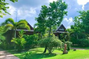 Baansuantip Resorts BaanChang, Ban Chang