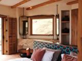 Honeymoon Double Suite with sea view