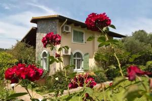 Achilles Country House, Corfu Town