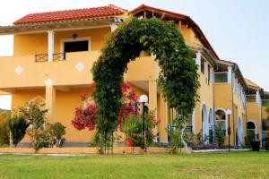 Stars Hotel, Agios Georgios Argyradon