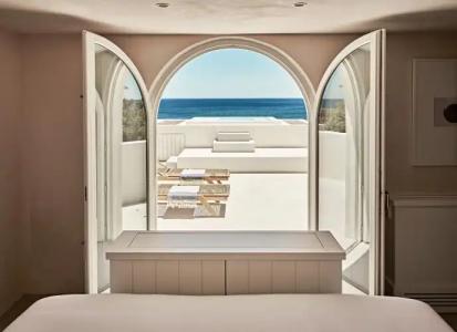 Istoria, a Member of Designs - 38