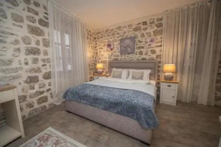 Antika Guesthouse - 120