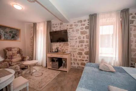 Antika Guesthouse - 98