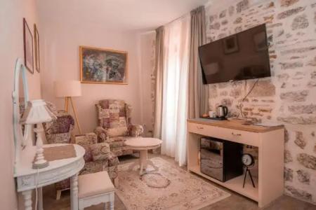 Antika Guesthouse - 106