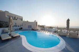 Red Stone Villa, Oia