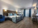 2 Bedrooms Family room
