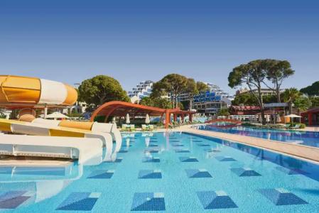 Cornelia De Luxe Resort - 3