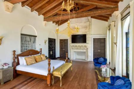 The Villa Casa Casuarina - 4