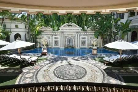 The Villa Casa Casuarina - 16