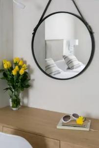 Louis Paphos Breeze - 104