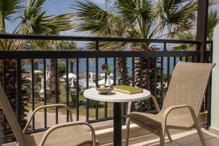 Louis Paphos Breeze - 135