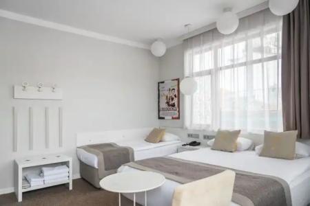 Delight Deluxe & Spa - 111