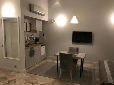 Delight Deluxe & Spa - 150