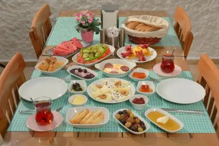 Brothers Çeşme Boutique - 10