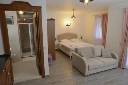 Brothers Çeşme Boutique - 46