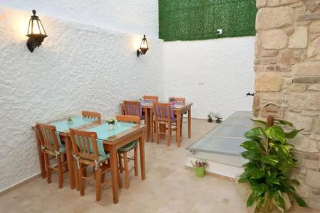 Brothers Çeşme Boutique - 20