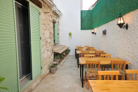 Brothers Çeşme Boutique - 14