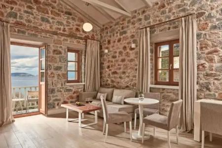 100 Rizes Seaside Resort- Small Luxurys of the World - 73