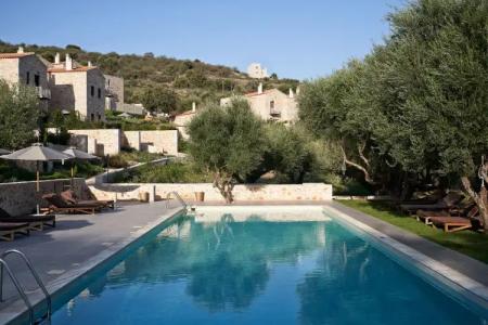 100 Rizes Seaside Resort- Small Luxurys of the World - 15