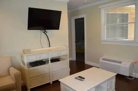 InnSeason Resorts HarborWalk - 40