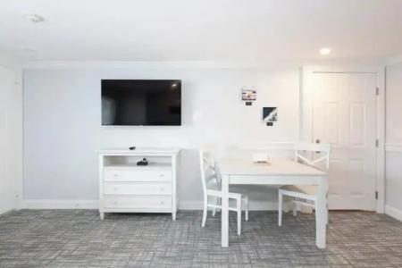 InnSeason Resorts HarborWalk - 13