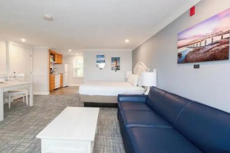 InnSeason Resorts HarborWalk - 12