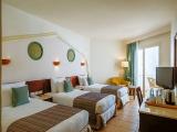 Superior Triple room with pool view