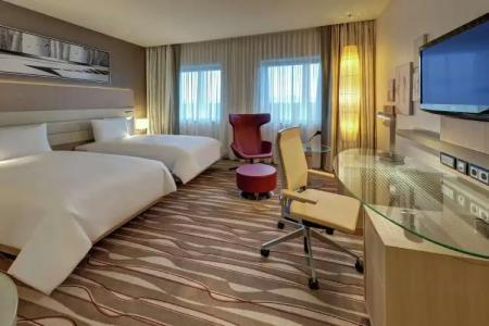 Hilton Frankfurt Airport - 2