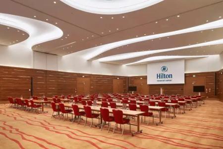 Hilton Frankfurt Airport - 19