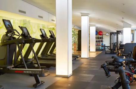 Hilton Frankfurt Airport - 22