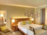Deluxe Family room with ocean view