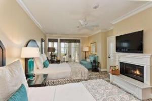 Beach Village at The Del, Curio Collection by Hilton, San Diego