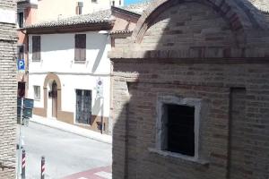 Gli Angeli, Loreto
