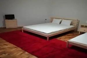 White Guest House 2, Karlovo