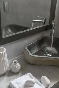 Grand View - Megalochori Santorini - 8