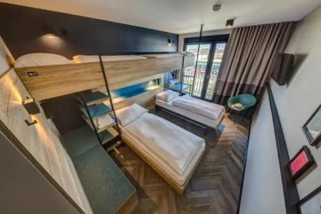 Schulz Berlin Wall at the East Side Gallery - 50