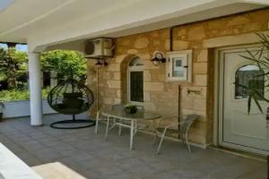 Harmony House, Kissamos