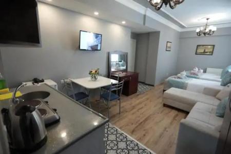 White Pearl Apart - 50