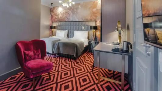 Grand Poet and SPA by Semarah - 102