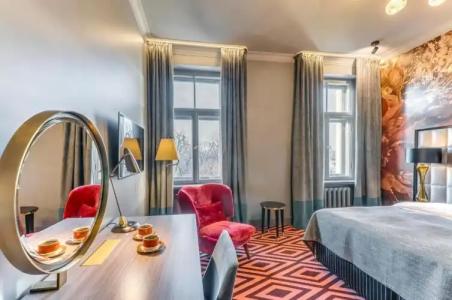 Grand Poet and SPA by Semarah - 104