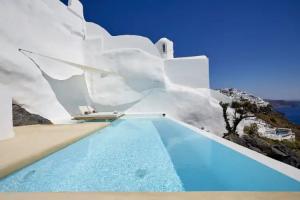 Villa Etheras, Firostefani