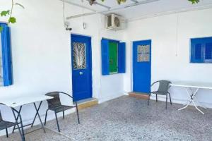 Katerina beach rooms, Andros