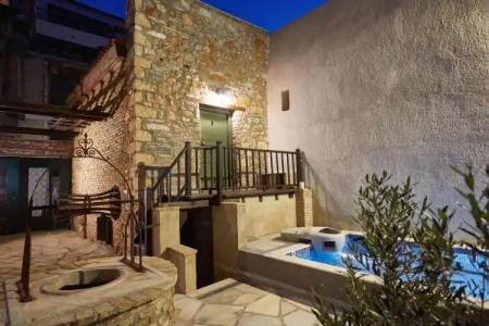 Athenian Residences - 15
