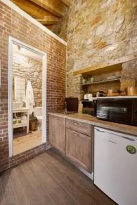Athenian Residences - 25