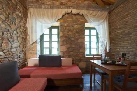 Athenian Residences - 127